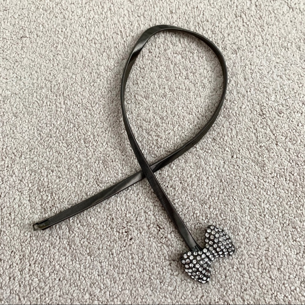 Metallic Accessories Belt with Bow Accent